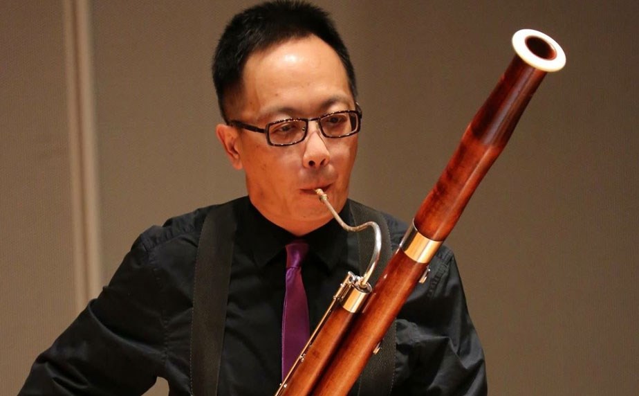 Hing Sang Chin, Principal Bassoon of the Hong Kong Sinfonietta. Article heading: 21 Years to Find the Perfect Bassoon