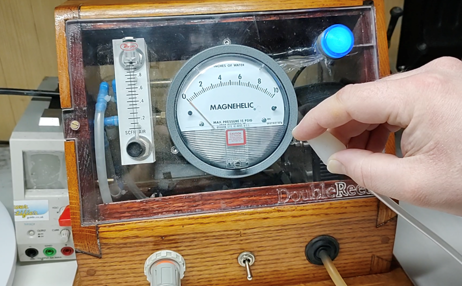 Sealing bassoons with a magnehelic gauge