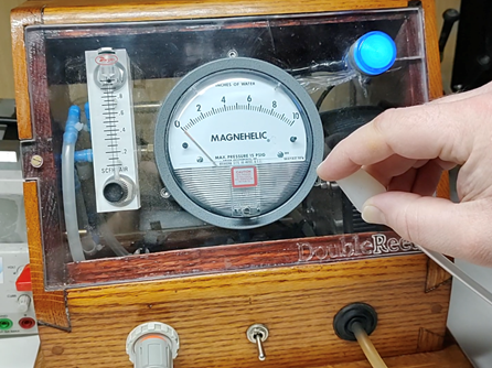 Sealing bassoons with a magnehelic gauge