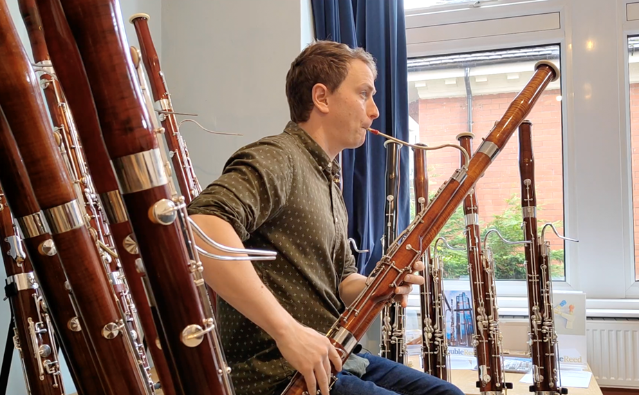 15 bassoons, one note